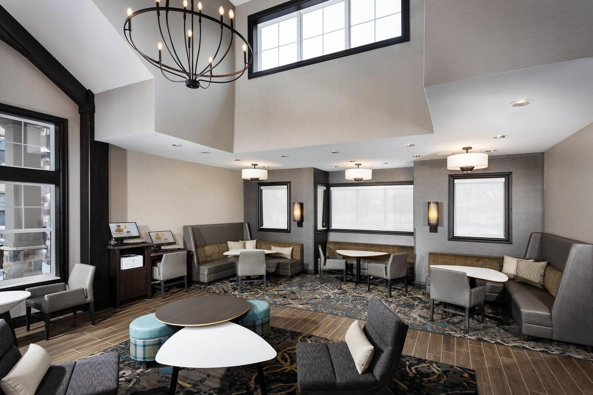 Residence Inn By Marriott Milwaukee Brookfield Εξωτερικό φωτογραφία